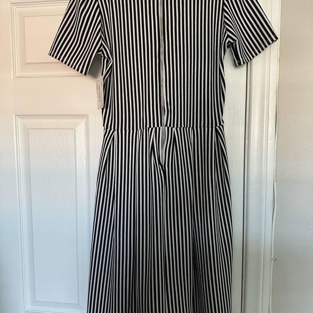 Lularoe Amelia dress